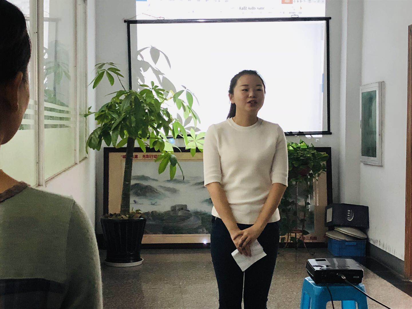 塑料托盤(pán)廠家每周早會(huì)，以飽滿的精神開(kāi)單！